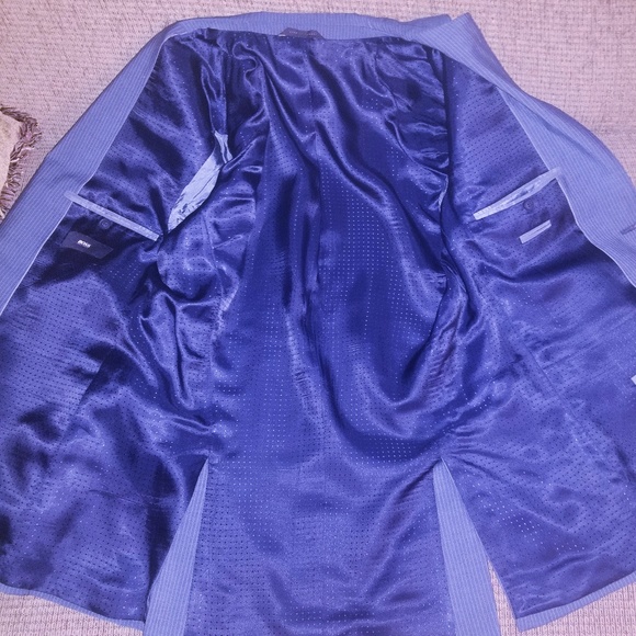 Hugo Boss Blue/Gray Pinstripe Suit 40 Regular - Picture 4 of 6